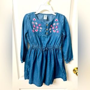 Toddler Girls Dress and cloth bundle 4T